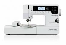 Bernette Chicago 7 quilting & embroidery machine